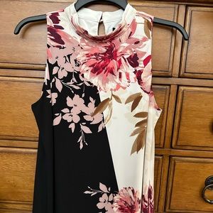 WHBM top in size small